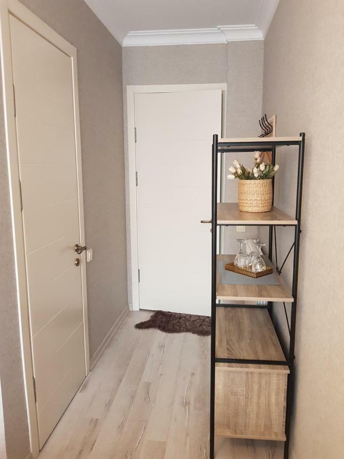 Piazza Batumi Guesthouse Екстериор снимка